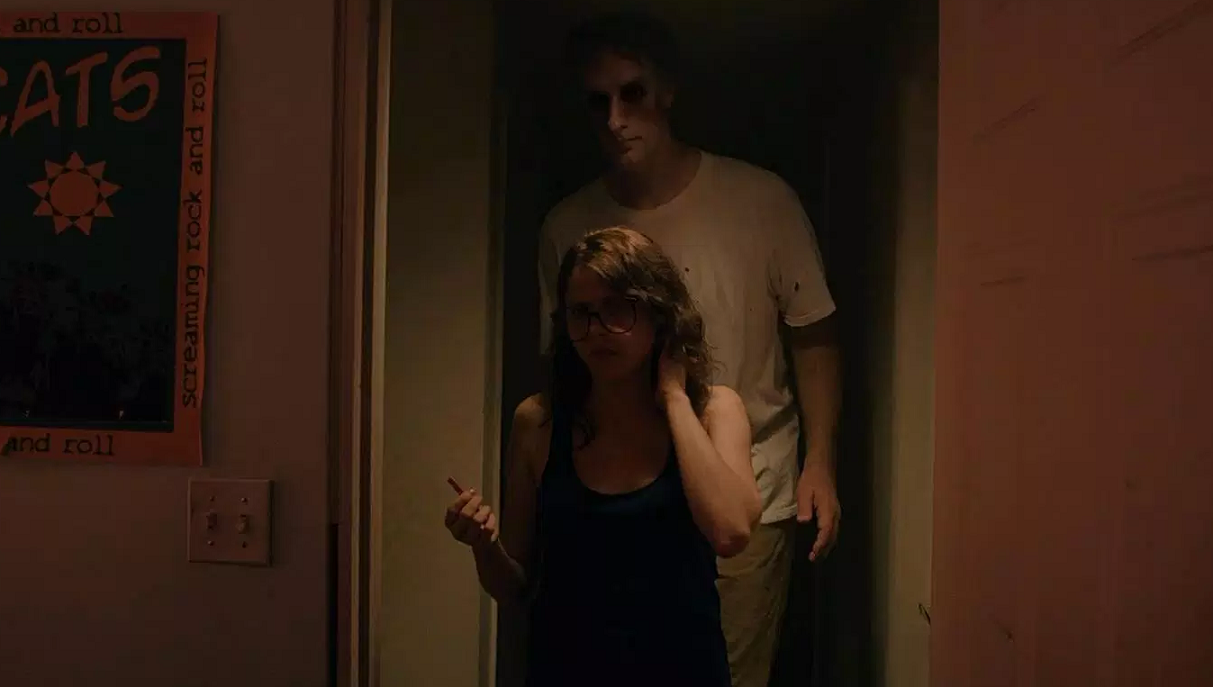 I would recommend It Follows to any true horror fan.